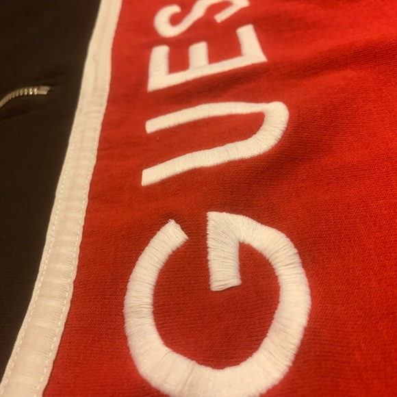 Guess Half Zip Up - Picture 3 of 5